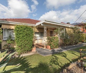 24 Lisbon Street, Glen Waverley - Photo 4