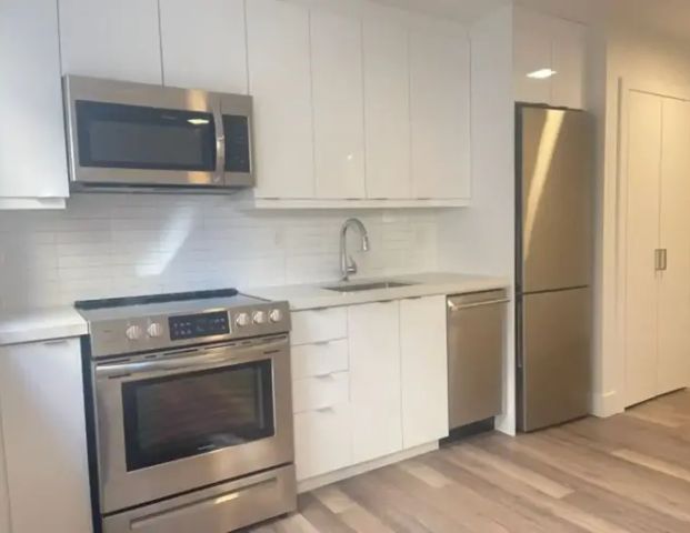 36 Twelfth Street | 36 Twelfth Street, Toronto - Photo 1