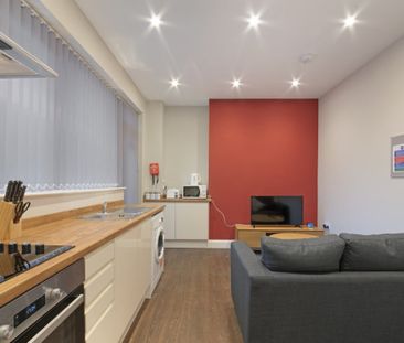 Waveney Road, LOWESTOFT - Photo 4