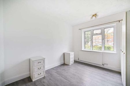 The Brooklands, Eversley Crescent, Isleworth, TW7 - Photo 4