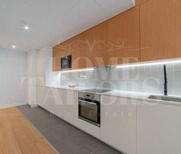 2 room luxury Apartment for rent in Lisbon - Photo 1