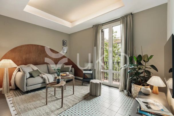 Apartamento de alquiler en Carrer de Numància, Barri de les Corts - Photo 1