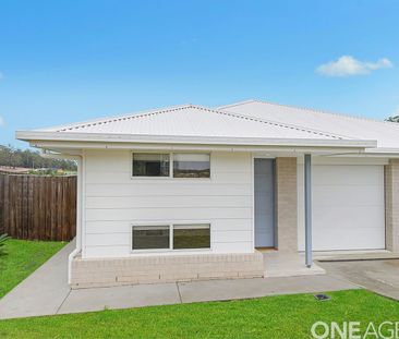 Low maintenance four bedroom home in desired location - Photo 5