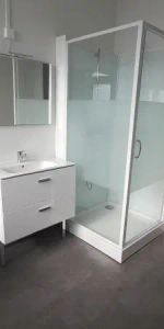 Appartement à louer 2 pièces 65m² - Photo 4