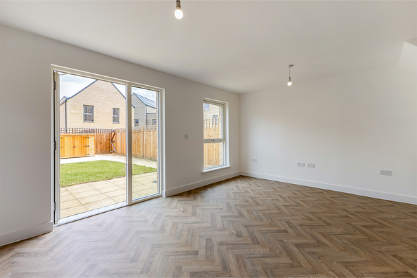 4 bedroom terraced house to rent - Photo 1
