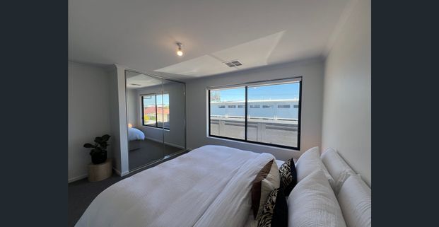 Modern Comfort Meets Convenience and Connection! - Photo 1