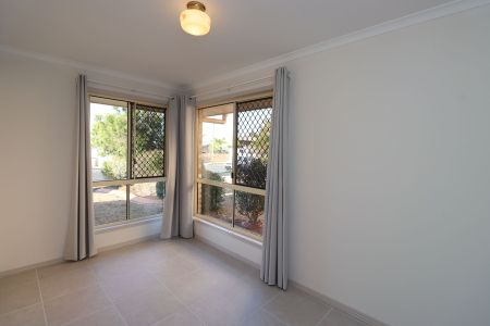 27 Moonbi St, 4655, Scarness Qld - Photo 5