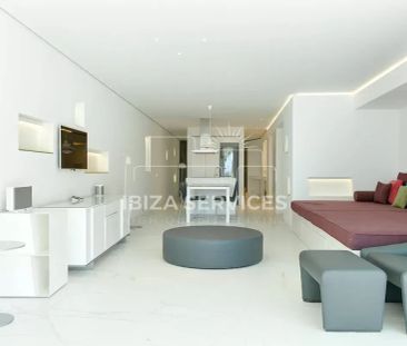 3051 Stunning One-Bedroom Apartment Available in Las Boas, Ibiza fo... - Photo 6