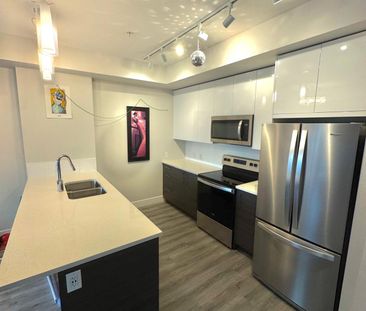 Sweet Suite at SoHo Kelowna! - Photo 4