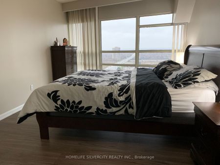 For Lease - 50 Eglinton Avenue Unit# 2201, Mississauga, Ontario - Photo 5