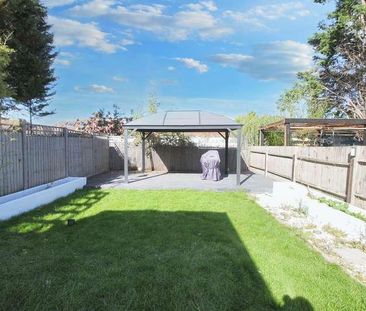 Rivington Avenue, Woodford Green, IG8 - Photo 6