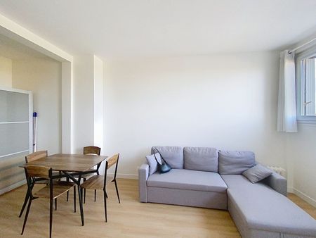 Appartement T1 Paris 16 à louer - Photo 2