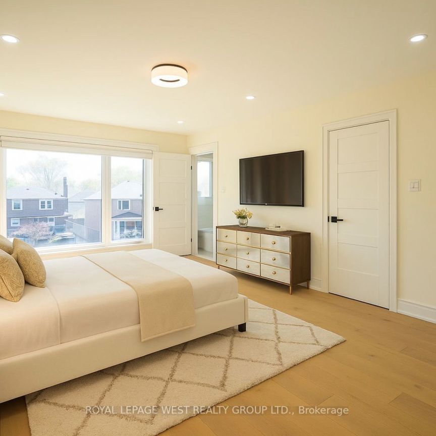 For Lease - 266A Kennedy Road Unit# MAIN, Toronto, Ontario - Photo 1