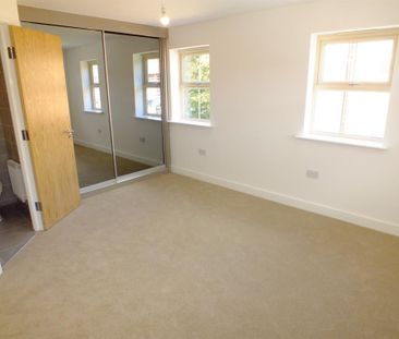 2 bedroom semi-detached house to rent - Photo 1