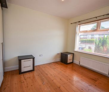2 bed flat to rent in Great North Road, Gosforth, NE3 - Photo 1
