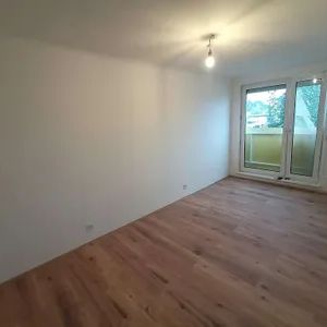 Helle 2-Zimmer-Mietwohnung in Essling - Photo 1