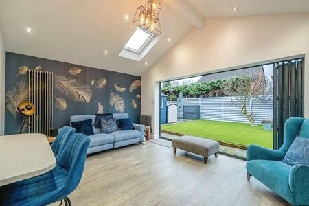 5 bedroom house to rent - Photo 2