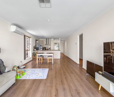 32 Lanyard Road - Photo 2