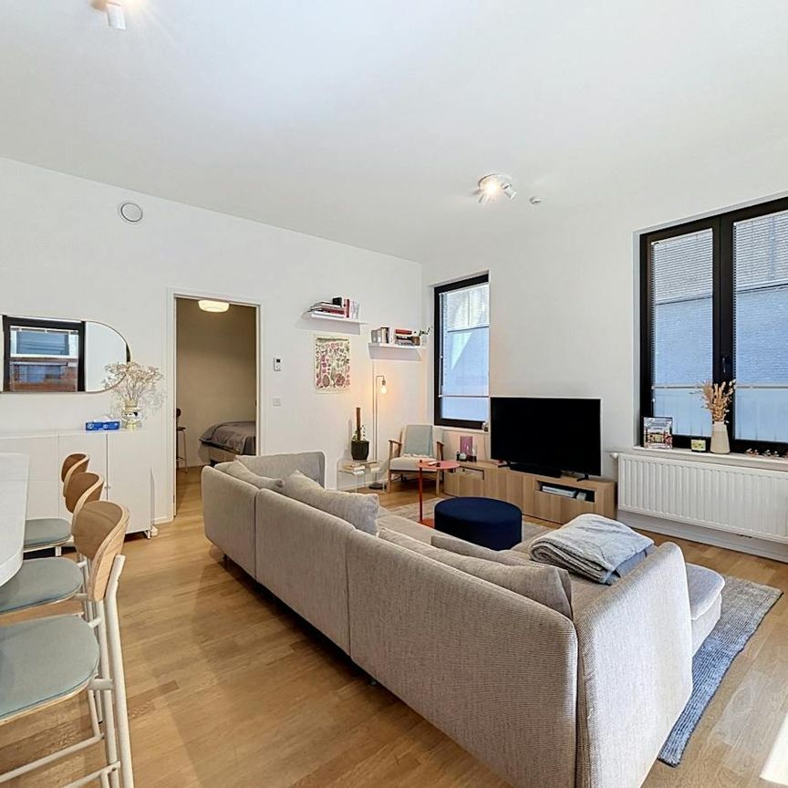 Appartement te huur in Brussel met 2 slaapkamers - Photo 1