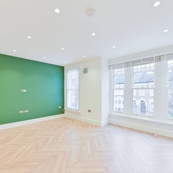 2 bedroom maisonette to rent - Photo 1