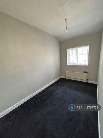 2 bedroom terraced house to rent - Photo 3