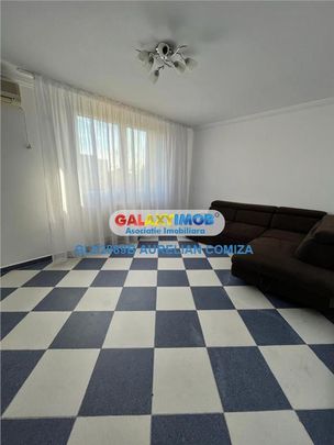 Inchiriere apartament 4 camere decomandat Drumul Taberei - Fotografie 1