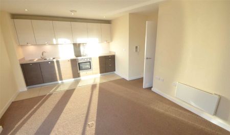 Spectrum, Block 9 Blackfriars Road, Manchester City Centre, Salford, M3 7DZ - Photo 4