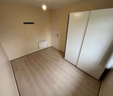 Linden Drive - Photo 4