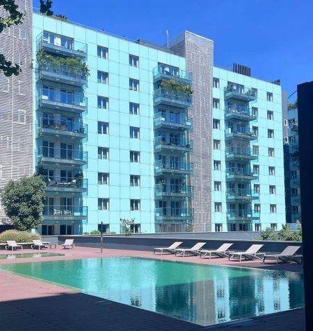 Apartamento T2 nas Avenidas Novas para Arrendamento, em Condomínio privado com piscina - Photo 3