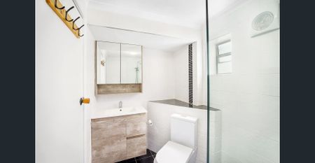 Low-Maintenance Coastal Living - Photo 5