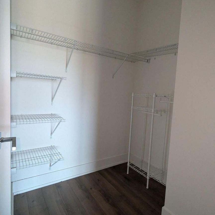 For Lease - 111 St Clair Avenue Unit# 1603, Toronto, Ontario - Photo 1