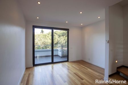 24 Leven Avenue, Docklands, VIC 3008 - Photo 3