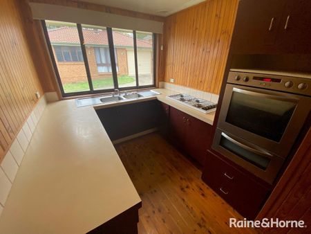 Three Bedroom Villa - Photo 5
