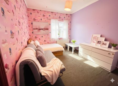 4 Bed Semi-Detached House, Brintons Road, SO14 - Photo 5