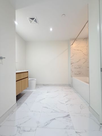 For Lease - 322 Dupont Street Unit# 702, Toronto, Ontario - Photo 2