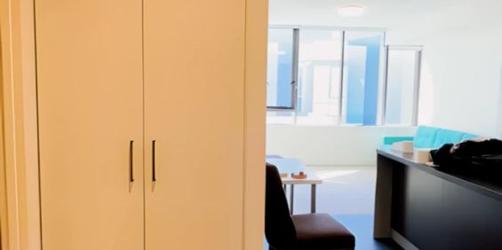 1 bed 1 bath - Photo 3