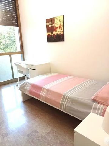 Via Medardo Rosso, Milan, Lombardy 20159 - Photo 4