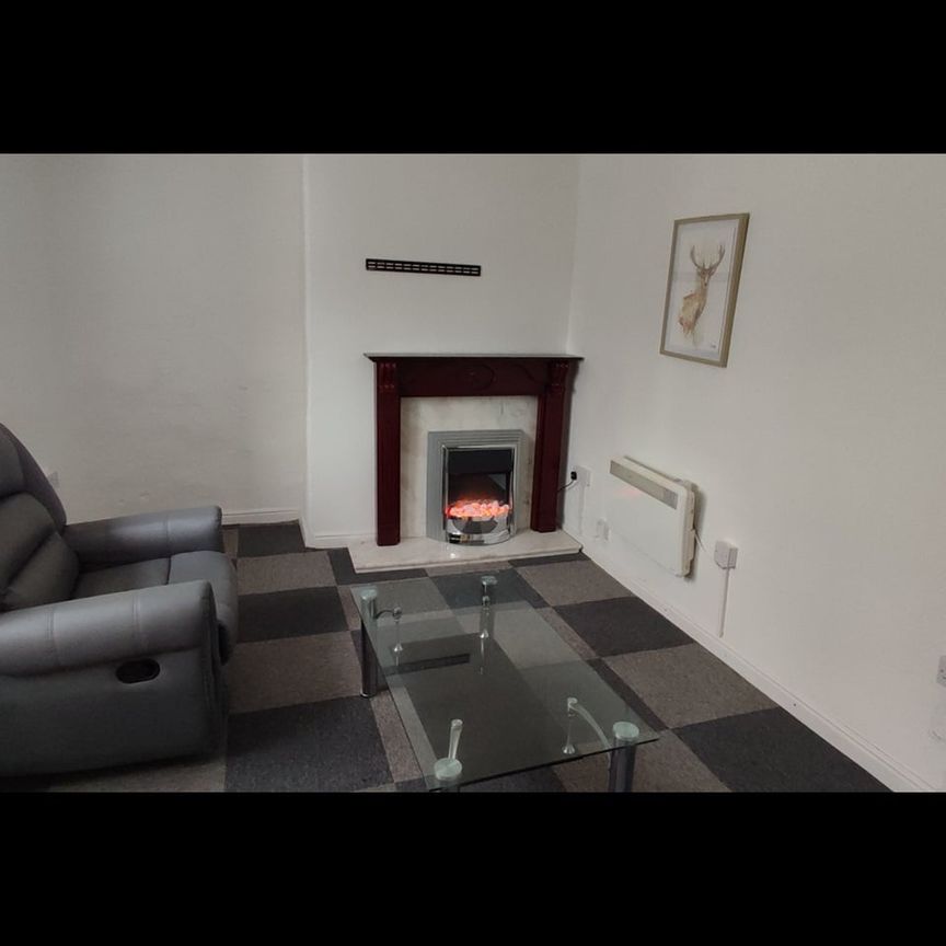 1 Bed Flat, Lowtown Pudsey, LS28 - Photo 1