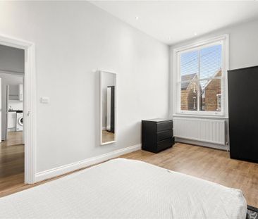 3 bedroom apartment to rent - Photo 6