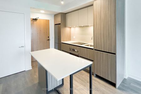 For Lease - 8 Beverley Glen Boulevard Unit# D-325, Vaughan, Ontario - Photo 3