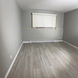 Très beau et paisible 31/2 à louer à St-Eustache - Photo 2