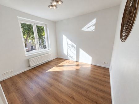 Appartement te huur in Eeklo met 2 slaapkamers - foto 2