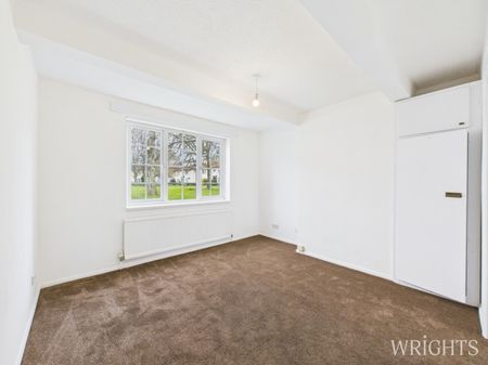 1 bedroom Flat - GUESSENS COURT, WELWYN GARDEN CITY. - Photo 3