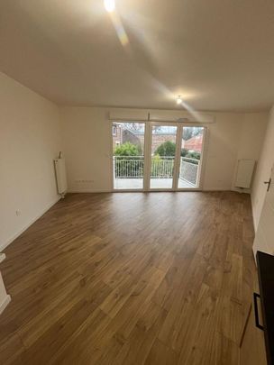 Location Appartement 2 pièces 42m² WASQUEHAL 59290 - Photo 1