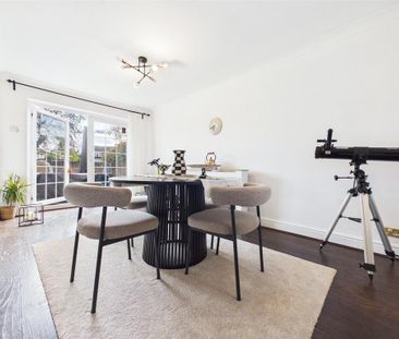 4 bedroom semi-detached house to rent - Photo 5