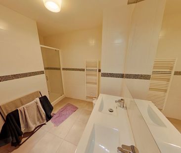 Coliving - Chambre Bègles Proche pont Simone Veil - Photo 4