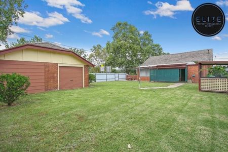 420 Perry Street, Albury - Photo 3