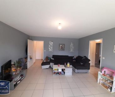 Location Appartement 3 pièces 63m² PARAY LE MONIAL 71600 - Photo 3