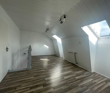 2.5 pièces en duplex avec cachet - Photo 5