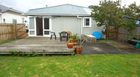 Spacious three bedroom family home. - Photo 4